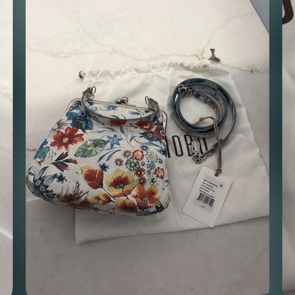 HOBO Floral Bag with Silver Accents. PRICED TO SELL - Picture 6 of 16